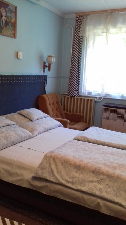 Margareta Vendeghaz Hotel Miskolc Ngoại thất bức ảnh